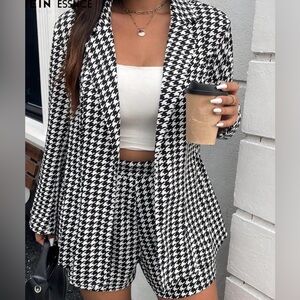 Stylish Houndstooth Blazer and Pants Set